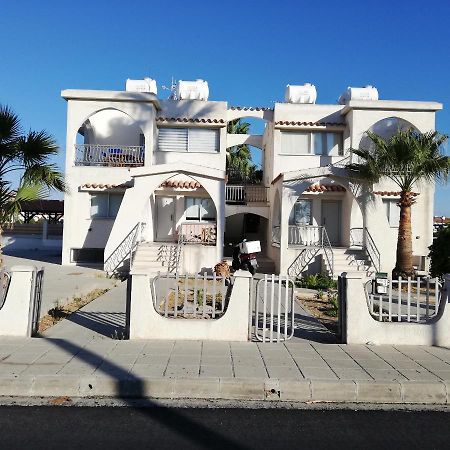 Lovely 1Betroom Apartment Near The Beach Pyla Exterior photo