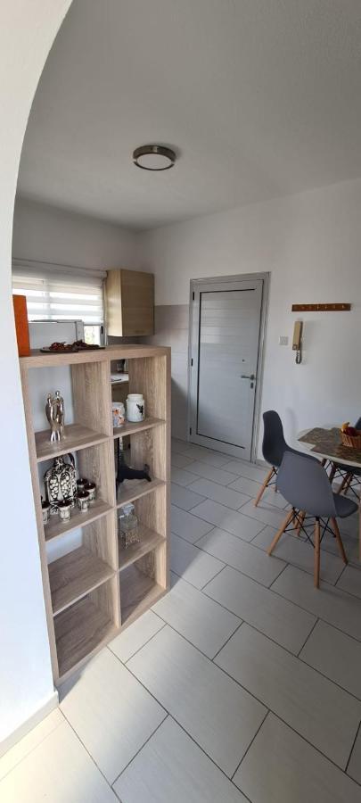 Lovely 1Betroom Apartment Near The Beach Pyla Exterior photo